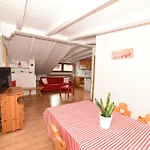 Cesa Mandi E Miky Apartman