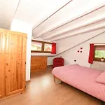 Cesa Mandi E Miky Apartman *