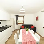 Cesa Mandi E Miky Canazei
