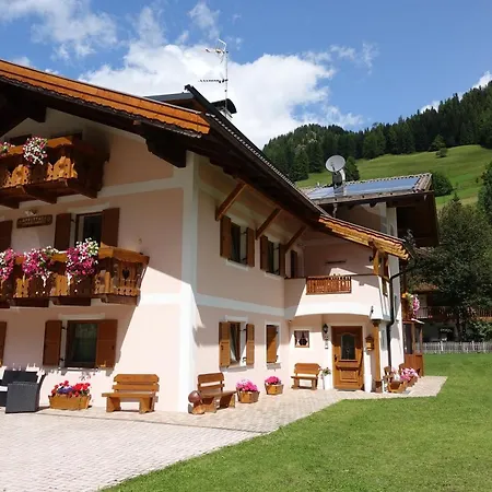 Cesa Mandi E Miky Apartment