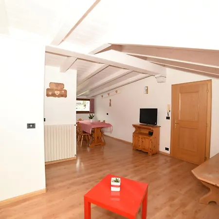 Cesa Mandi E Miky Canazei