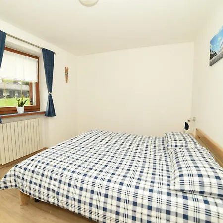 Cesa Mandi E Miky Apartmán *