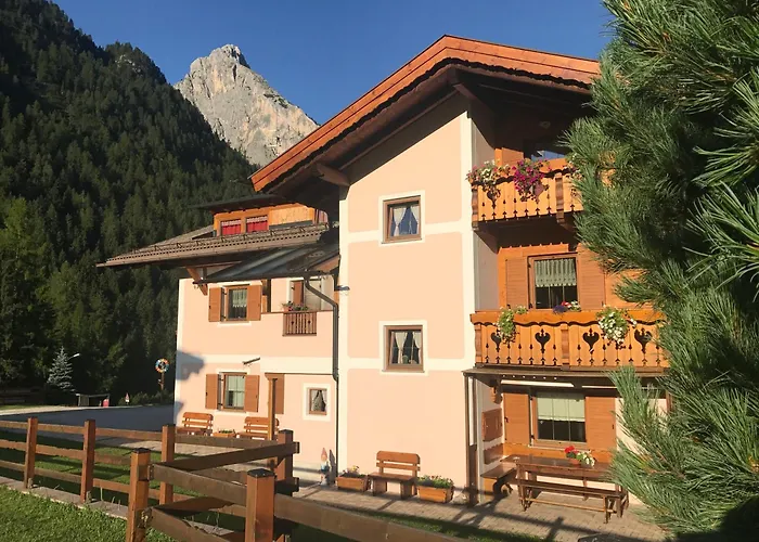 Cesa Mandi E Miky Apartmán