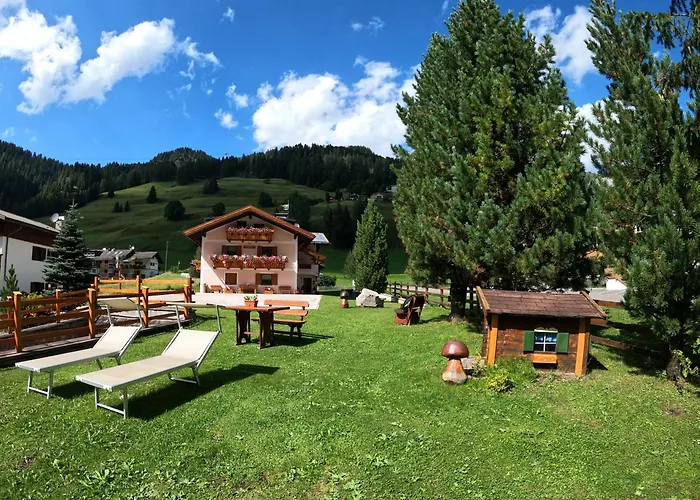 Cesa Mandi E Miky Canazei