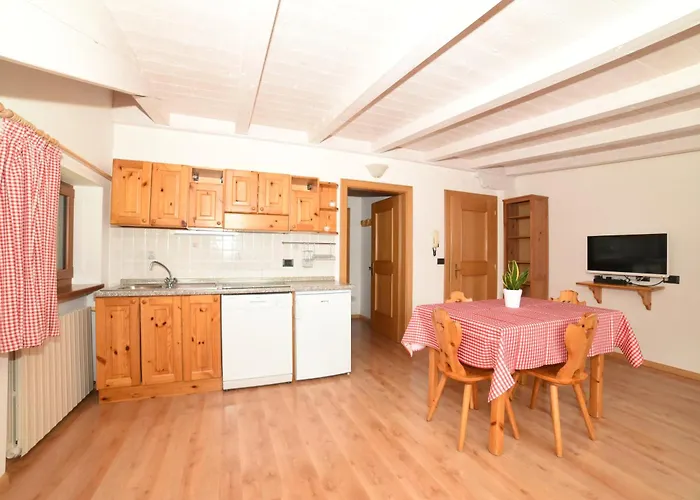 Cesa Mandi E Miky Apartmán *