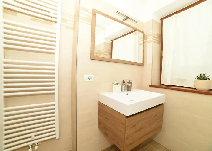 Cesa Mandi E Miky Apartmán *